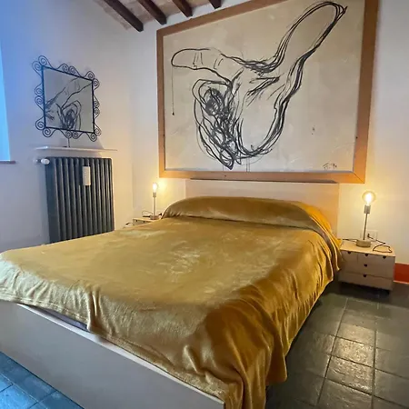 Romantic Love-nest In Beautiful Umbria シャレー Montecchio