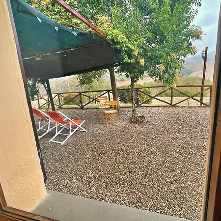Romantic Love-nest In Beautiful Umbria 샬레